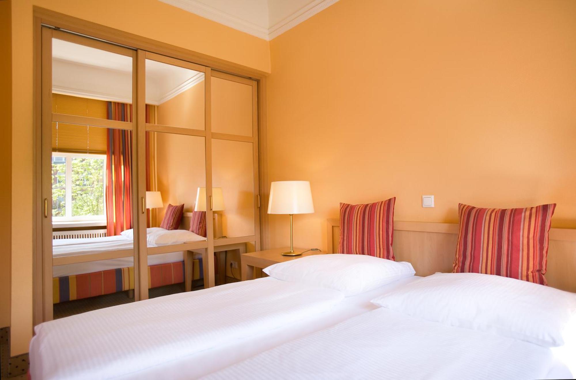 Relexa Hotel Bellevue An Der Alster Hamburg Bilik gambar